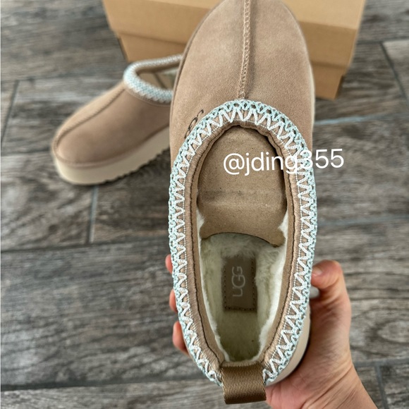 Brand New UGG Tazz Slippers Sand (Women’s) - Picture 4 of 10